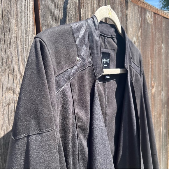 Insight black Crackle Faux Leather Jacket size 4 - Picture 16 of 17